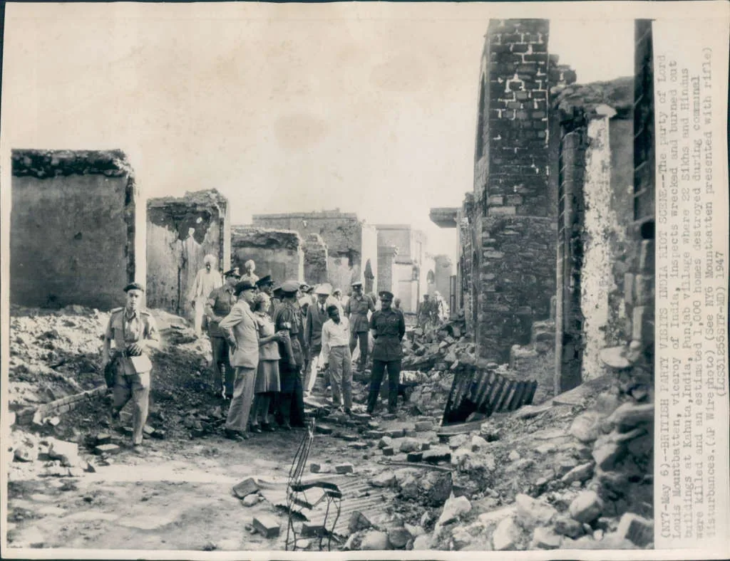 Lord Mountbatten inspecting riot-hit areas of Punjab in 1947
