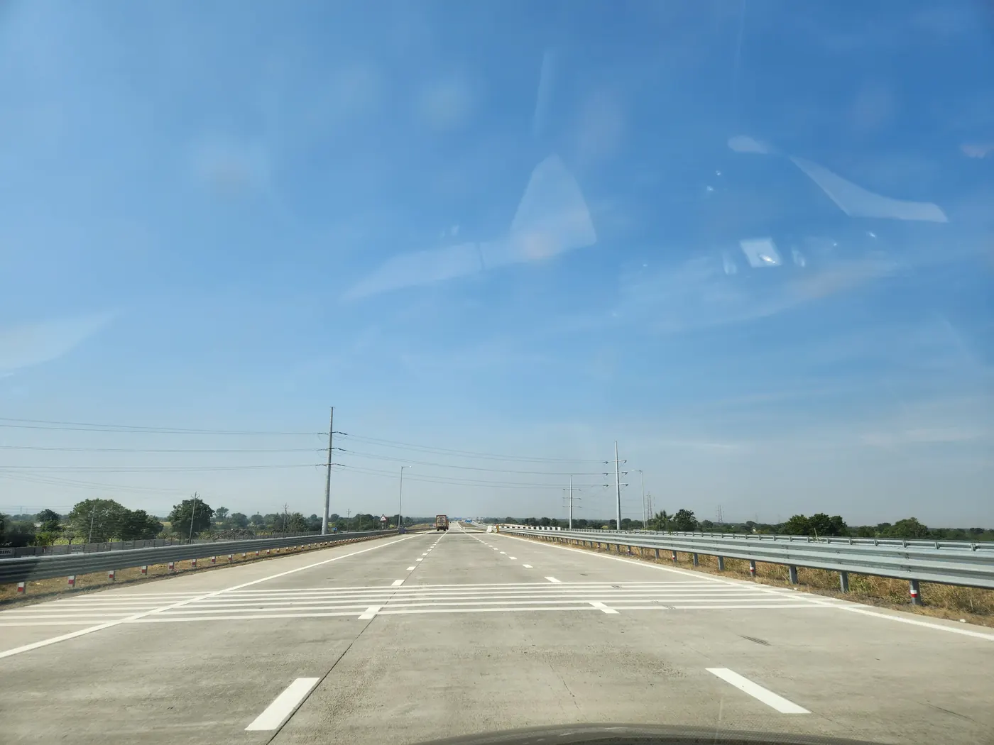 The six-lane Samruddhi Expressway stretching into the distance between Mumbai and Nagpur